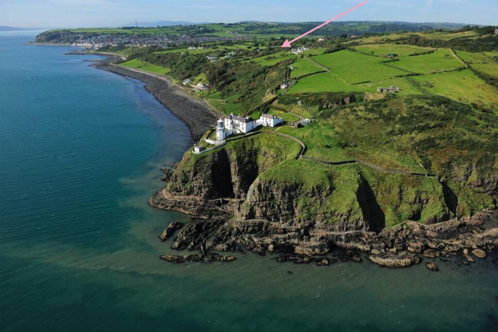 The Pink Cottage Upstairs Suite & Garden Summer Room Whitehead Eksteriør bilde