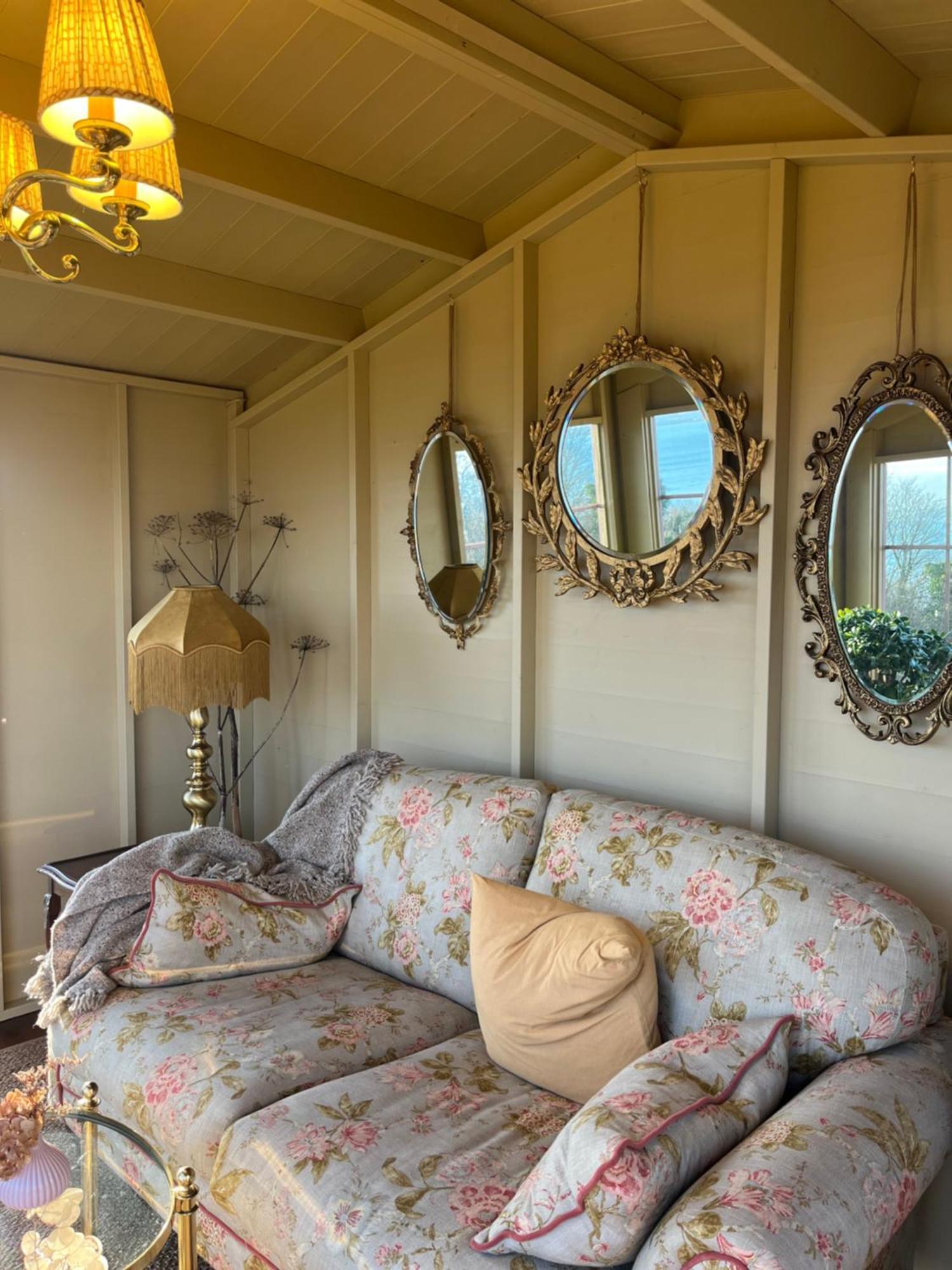 The Pink Cottage Upstairs Suite & Garden Summer Room Whitehead Eksteriør bilde