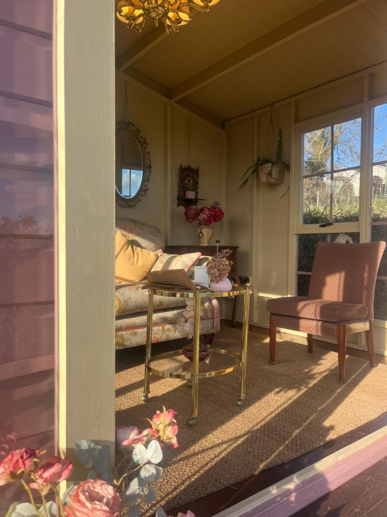 The Pink Cottage Upstairs Suite & Garden Summer Room Whitehead Eksteriør bilde